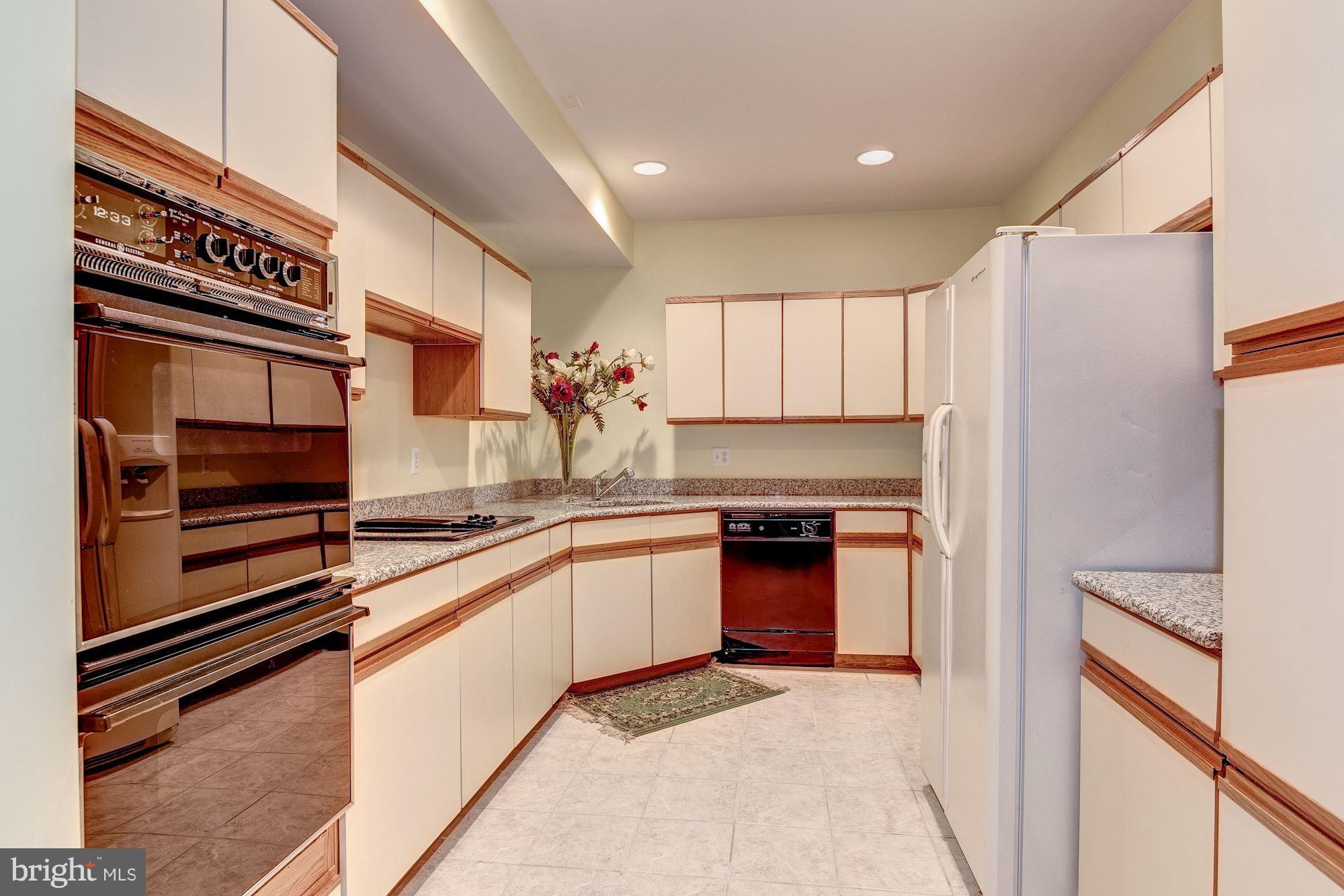 10918 Brent Road Potomac, MD 20854 - Photo 22 of 29 Basement Kitchen
