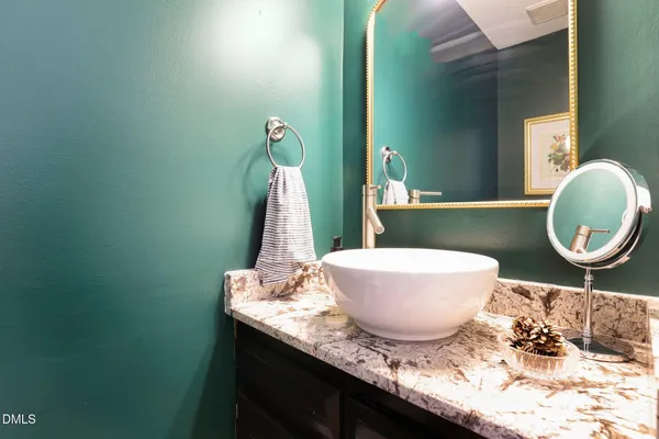 $339,999 | 3204 Flintshire Road, Raleigh, NC 27604