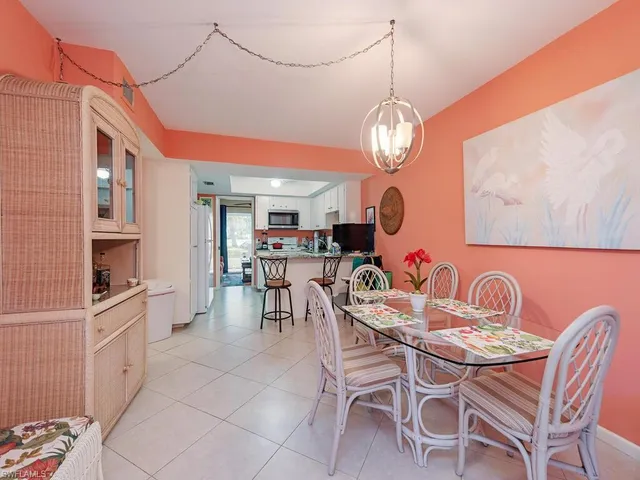 $299,000 | 508 Bristle Cone Lane, Unit 55, Naples, FL 34113