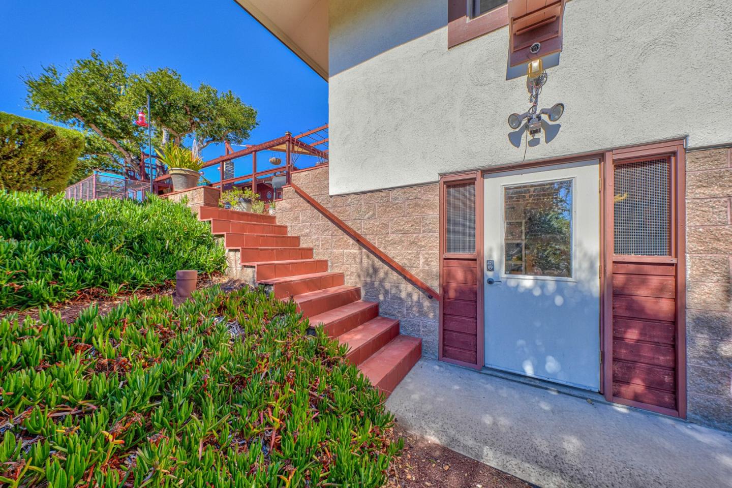 1239 Josselyn Canyon Road Monterey, CA 93940 - Photo 32 of 43