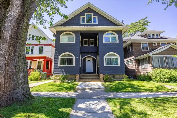 $259,900 | 409 Raines Park, Rochester, NY 14613