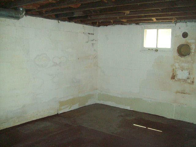 708 East Hurd Road Monroe, MI 48162 - Photo 11 of 16 20093659-10.JPG