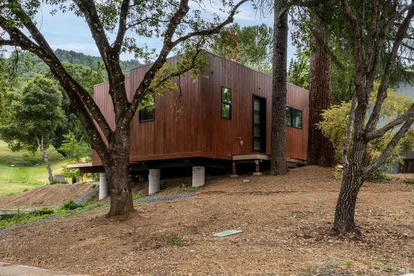$595,000 | 1091 Maple Avenue, Ukiah, CA 95482