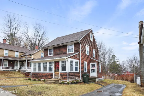 $289,900 | 68 Church Street, Hinsdale, MA 01235