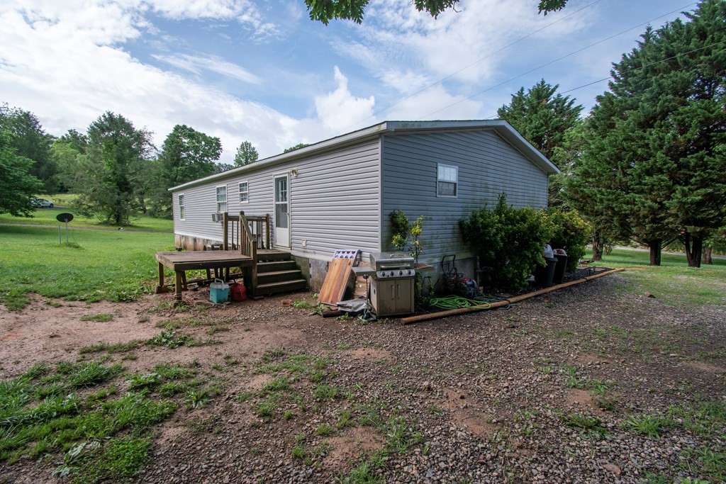 434 Creamery Road Brasstown, NC 28902 - Photo 8 of 29