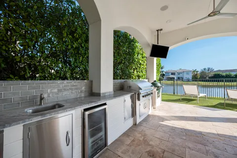 $4,475,000 | 17567 Cadena Drive, Boca Raton, FL 33496