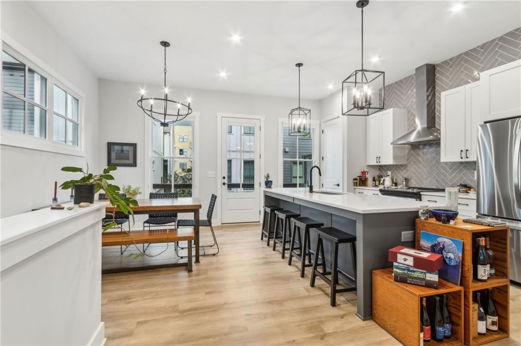 725 Perch Place Atlanta, GA 30312 - Photo 2 of 49