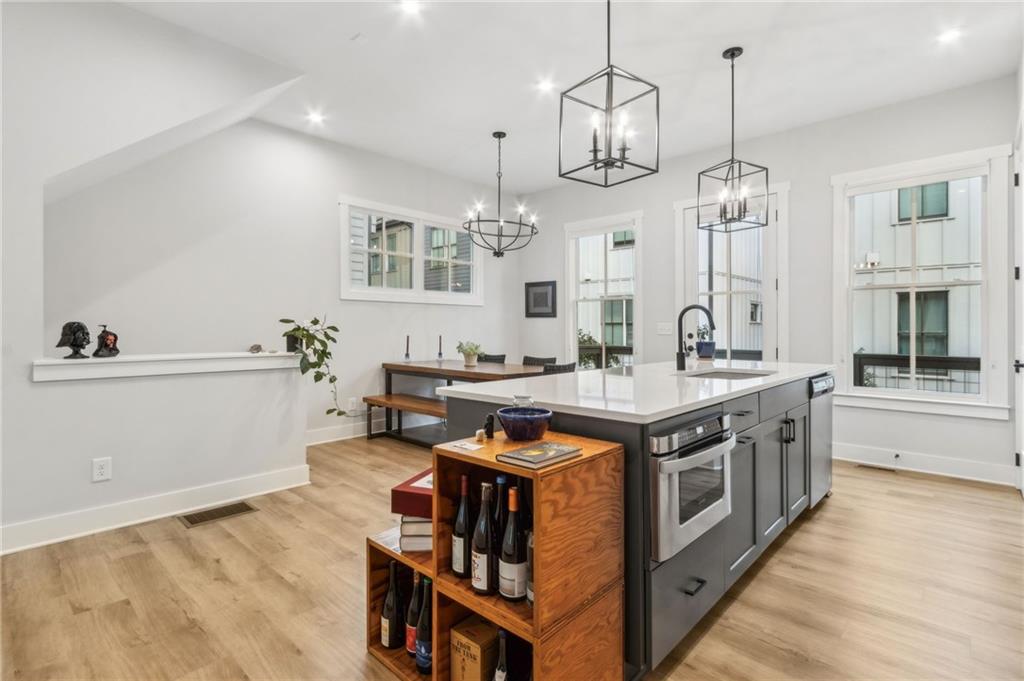 725 Perch Place Atlanta, GA 30312 - Photo 4 of 49