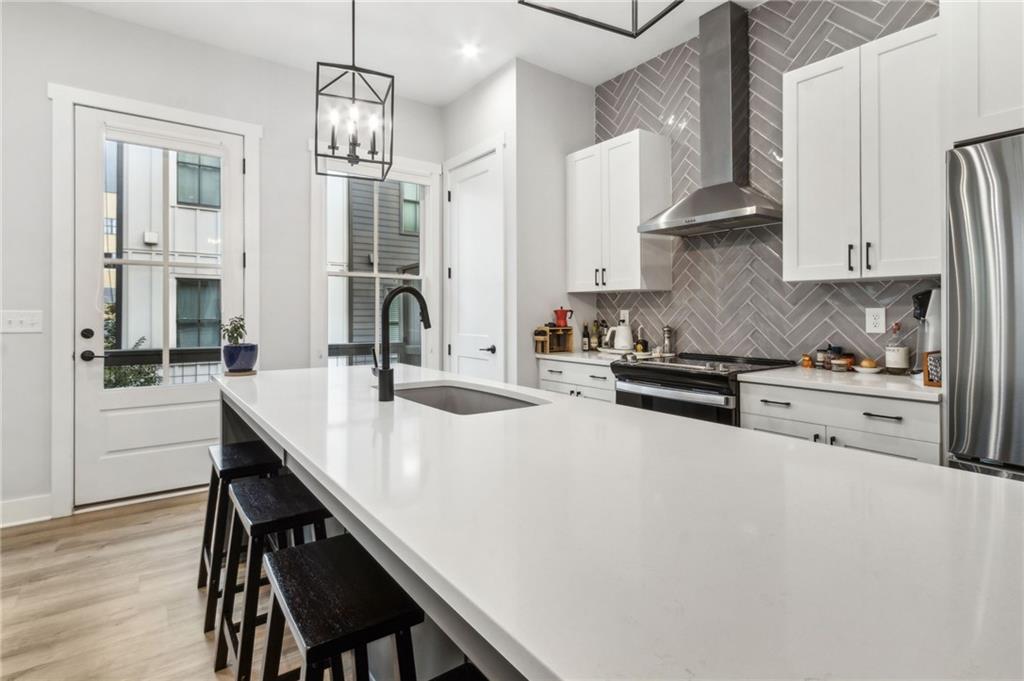 725 Perch Place Atlanta, GA 30312 - Photo 6 of 49