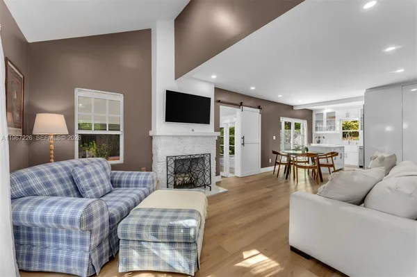 $1,750,000 | 3951 Park Drive, Miami, FL 33133