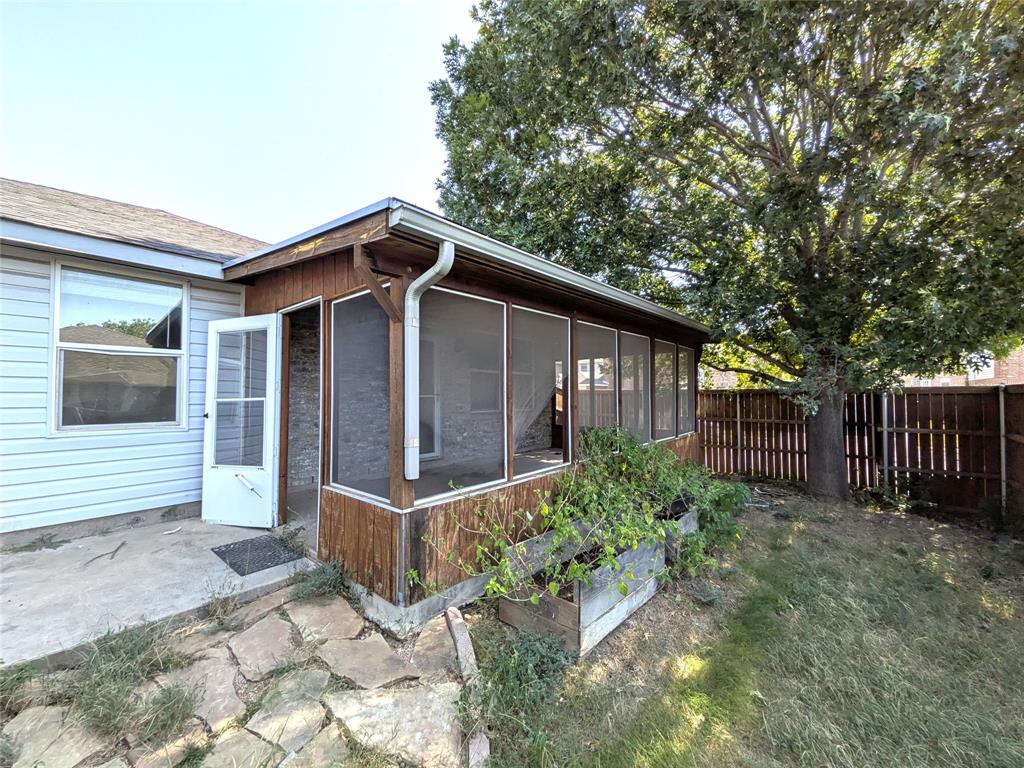 1736 Carolina Ridge Way Fort Worth, TX 76247 - Photo 30 of 33 Gallery Image 30