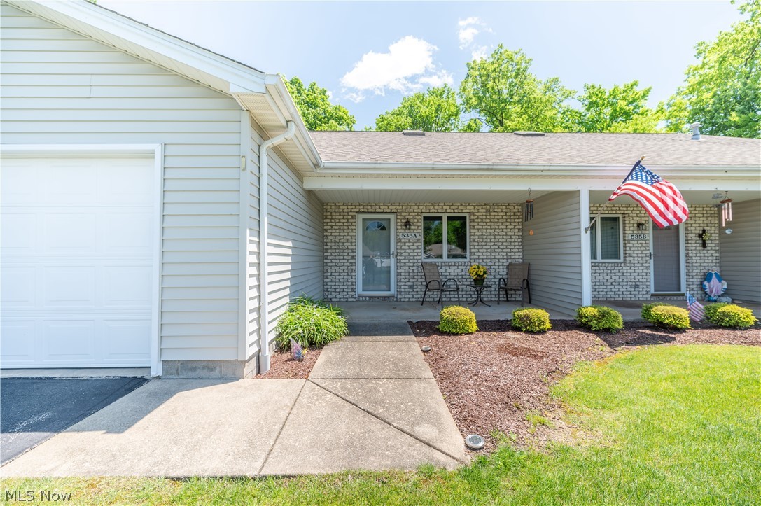 535 Wilcox Road Youngstown, OH 44515 - Photo 2 of 49
