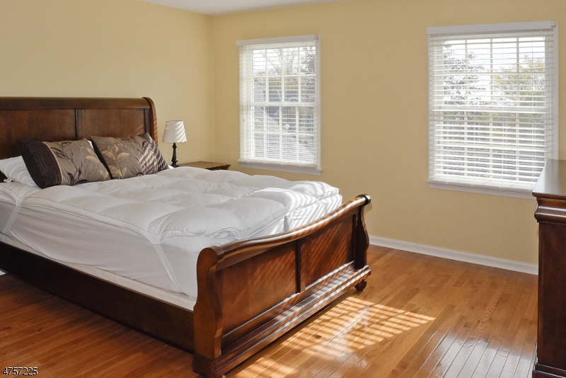 4 Cedar Gate Road Denville, NJ 07834 - Photo 13 of 25