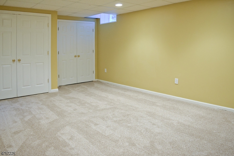 4 Cedar Gate Road Denville, NJ 07834 - Photo 19 of 25