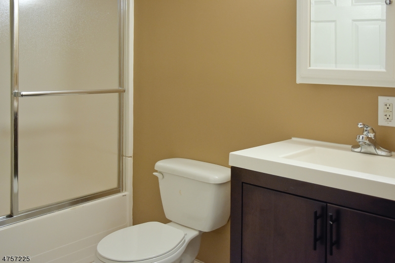 4 Cedar Gate Road Denville, NJ 07834 - Photo 21 of 25