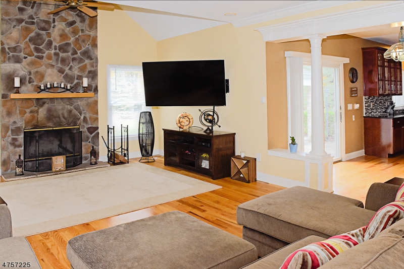 4 Cedar Gate Road Denville, NJ 07834 - Photo 9 of 25