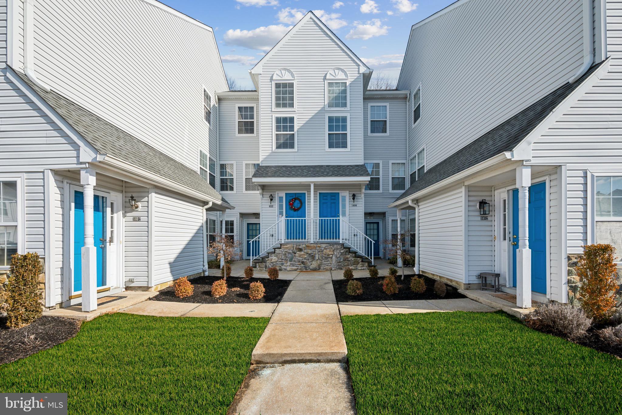 1807 Rabbit Run Road Marlton, NJ 08053 - Photo 1 of 23