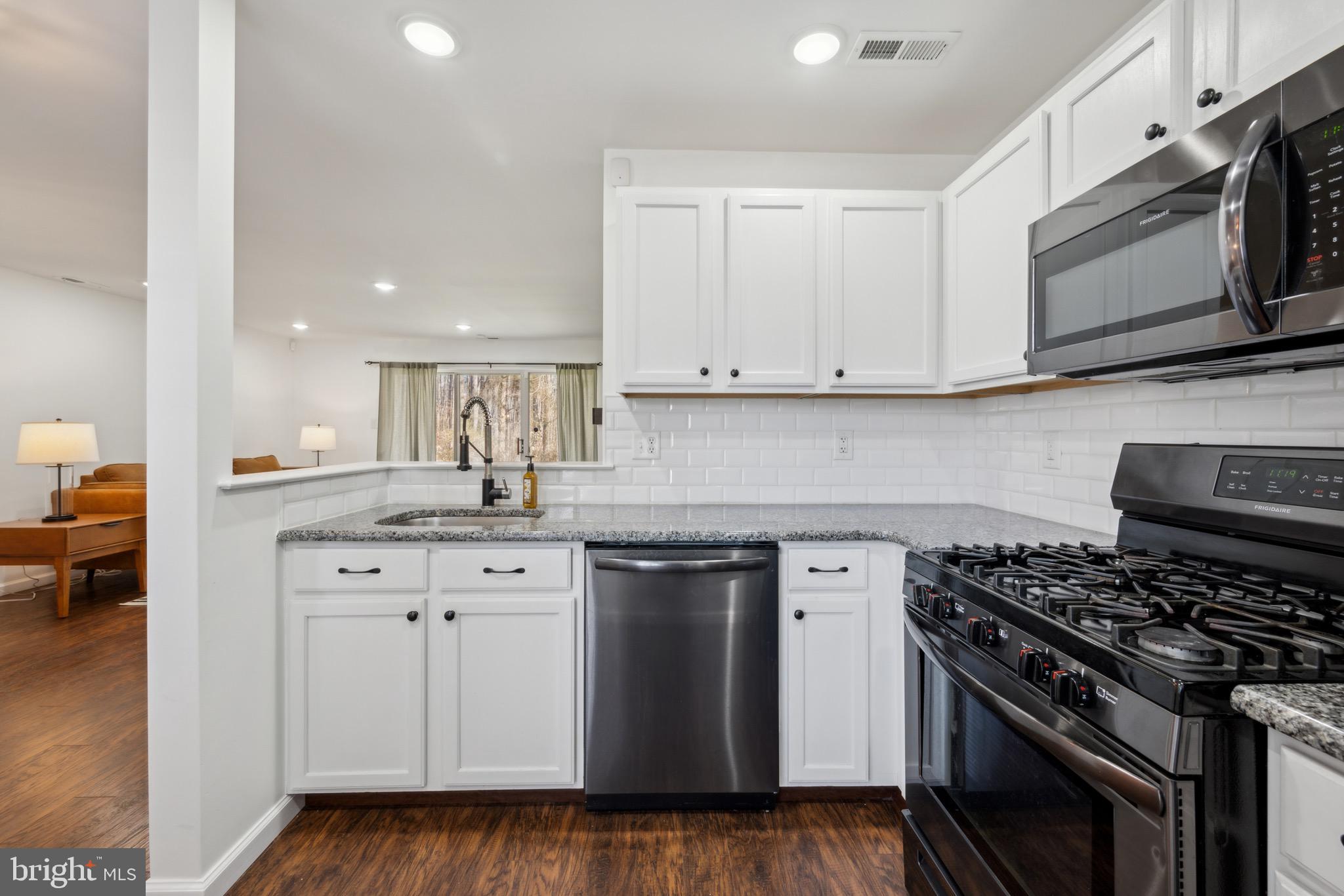 1807 Rabbit Run Road Marlton, NJ 08053 - Photo 12 of 23