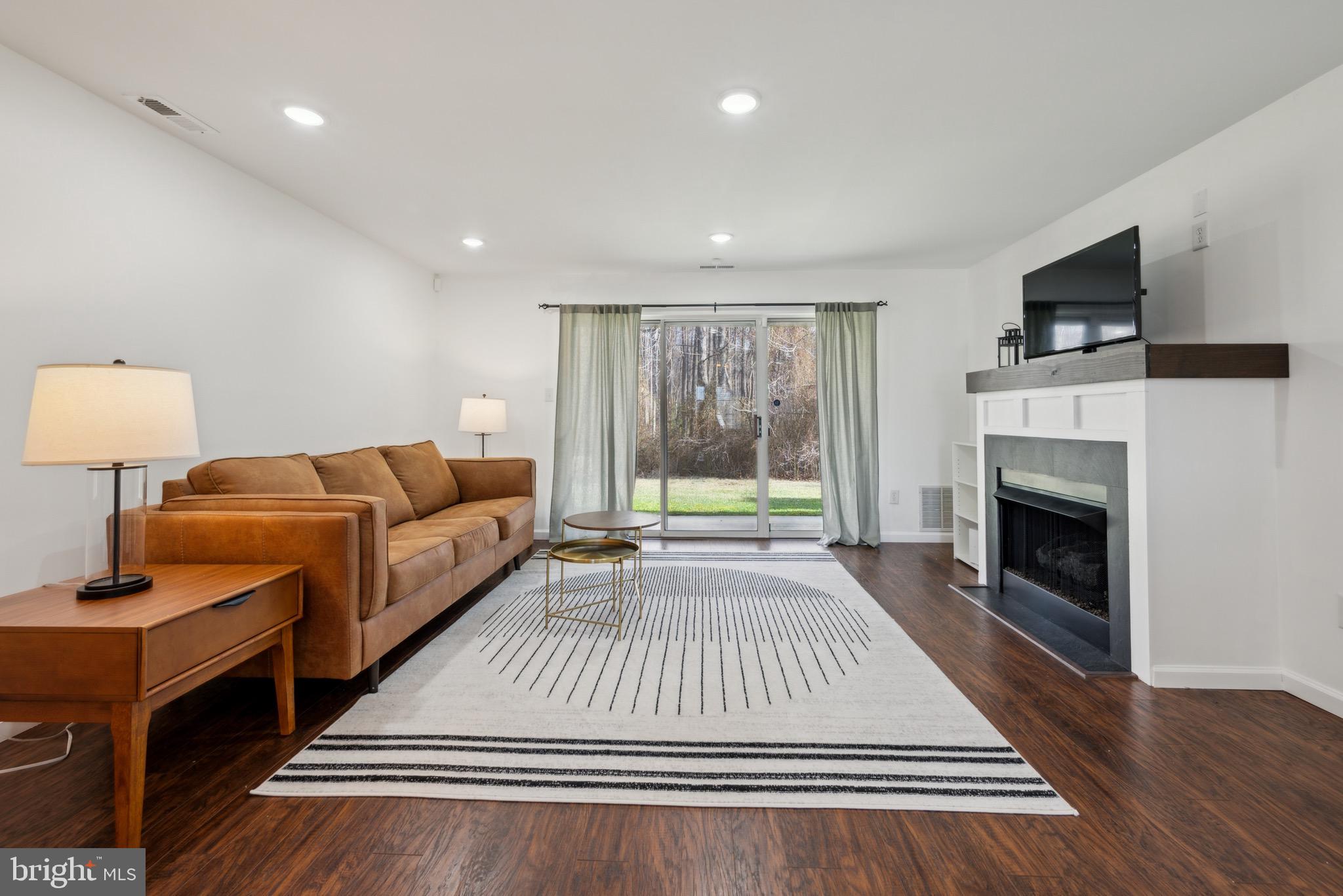 1807 Rabbit Run Road Marlton, NJ 08053 - Photo 4 of 23