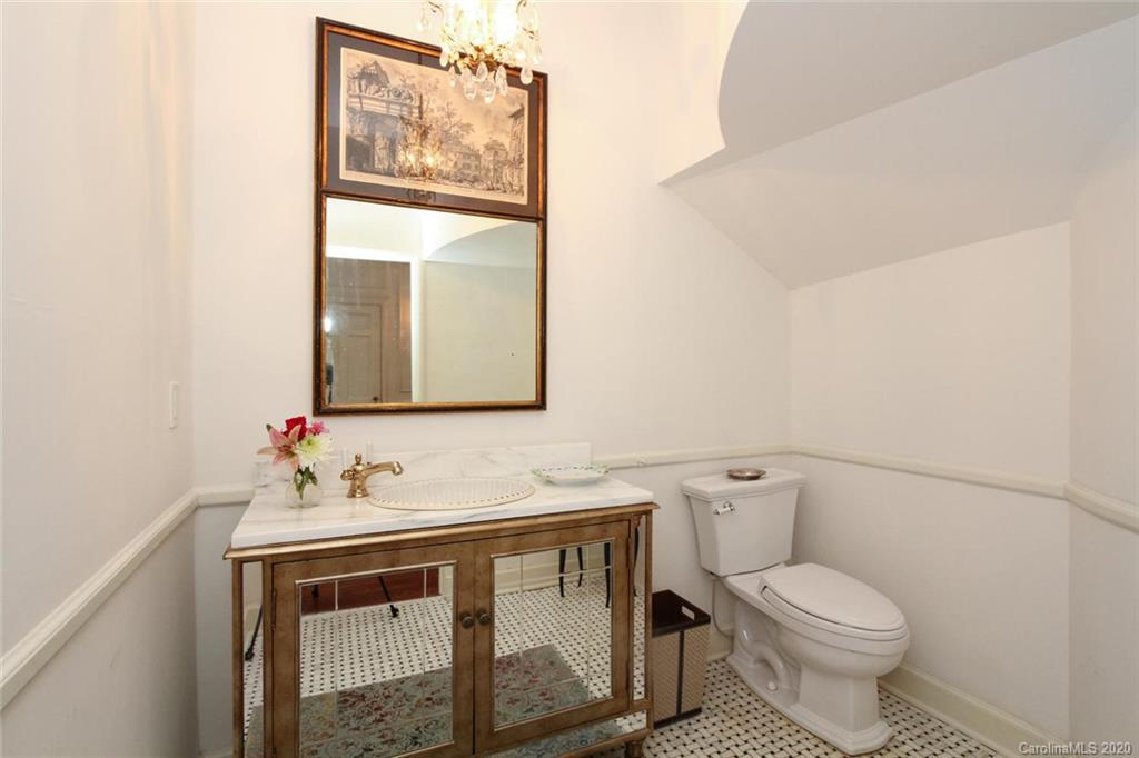 270 Colville Road Charlotte, NC 28207 - Photo 14 of 32 Gallery Image 14