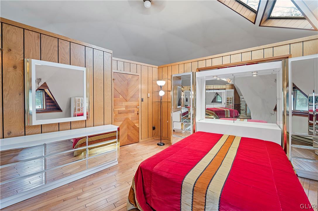 3595 Oak Ridge Drive Slatington, PA 18080 - Photo 10 of 20 Bedroom & Hexagonal Skylight