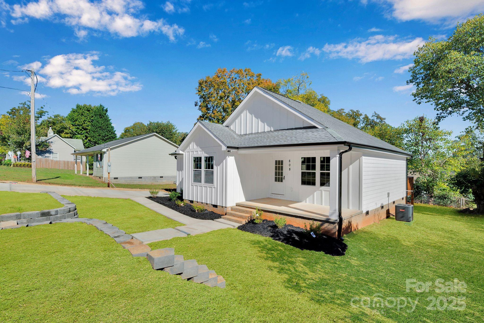 808 3rd Street Kings Mountain, NC 28086 - Photo 2 of 30 a view of a house with a backyard