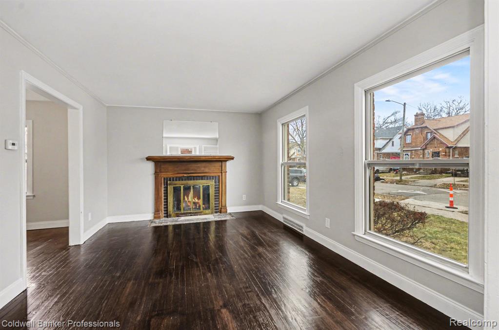 5266 Devonshire Road Detroit, MI 48224 - Photo 5 of 22 Gallery Image 5