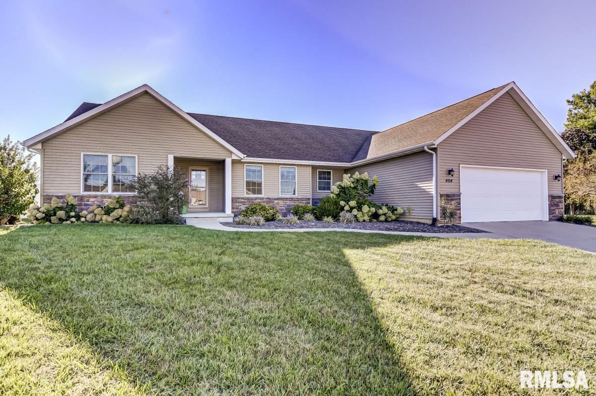 404 Sawmill Court Rochester, IL 62563 - Photo 3 of 36