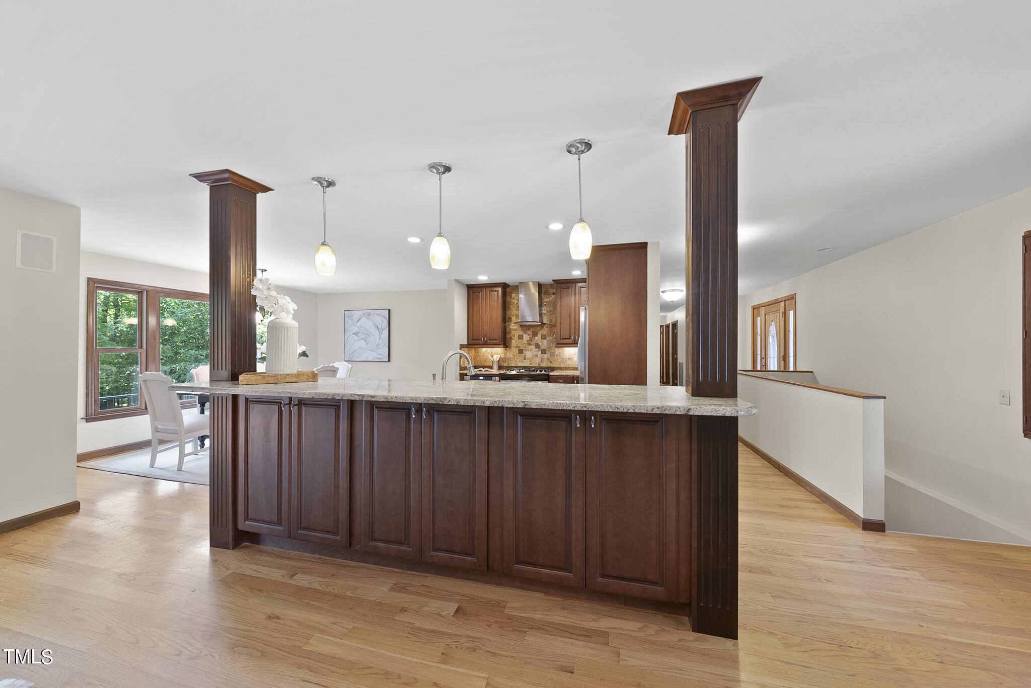 8005 Hollander Place Raleigh, NC 27606 - Photo 6 of 37 DSC09520