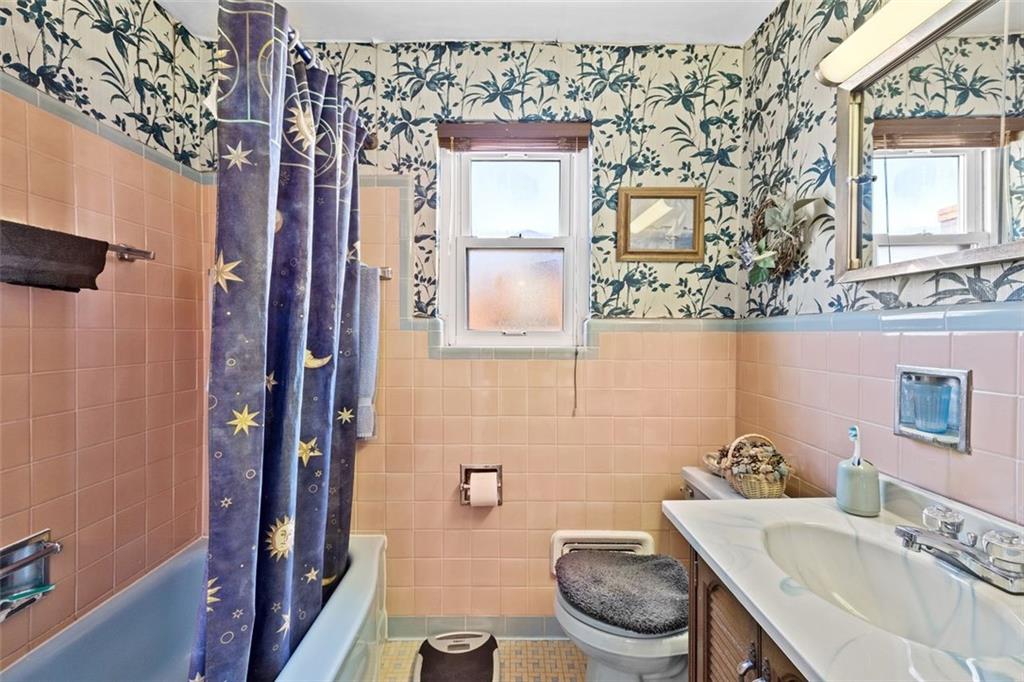 4324 Glen Lytle Road Pittsburgh, PA 15217 - Photo 15 of 24 Gallery Image 15