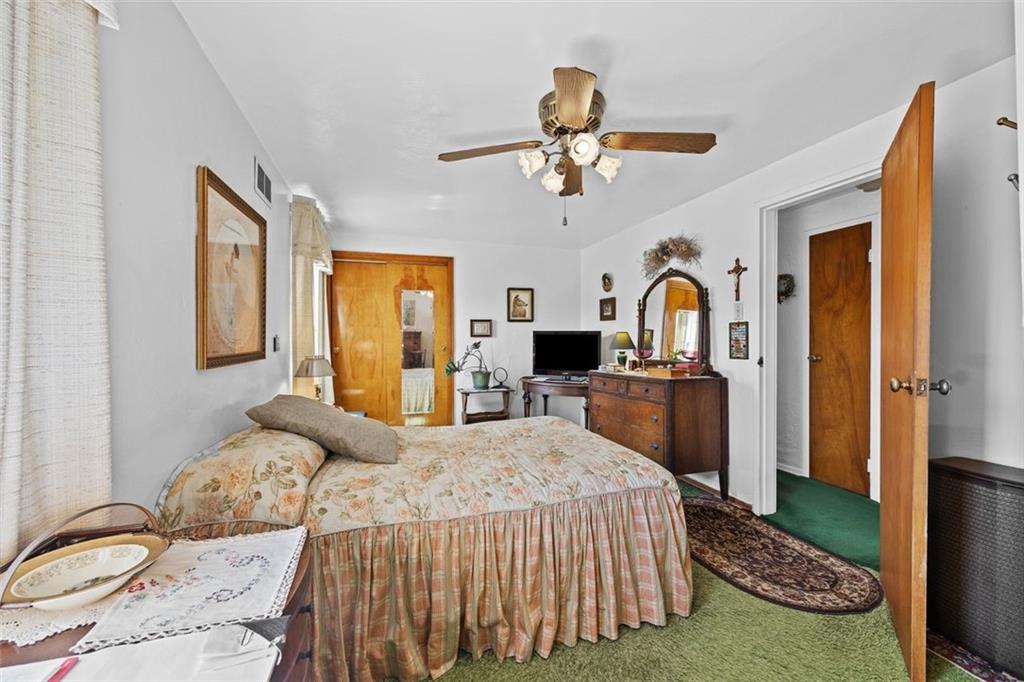 4324 Glen Lytle Road Pittsburgh, PA 15217 - Photo 18 of 24 Gallery Image 18