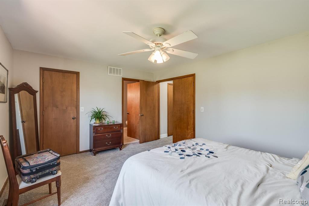 2373 Norton Road Rochester Hills, MI 48307 - Photo 17 of 36
