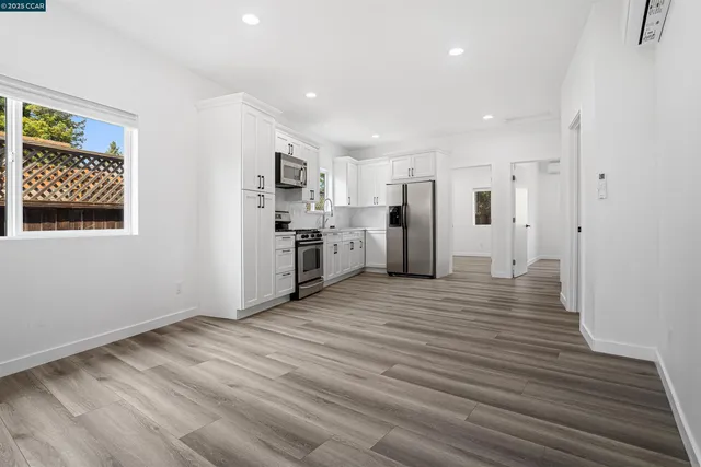 $2,800 | 18 Del Sol Court, Petaluma, CA 94954