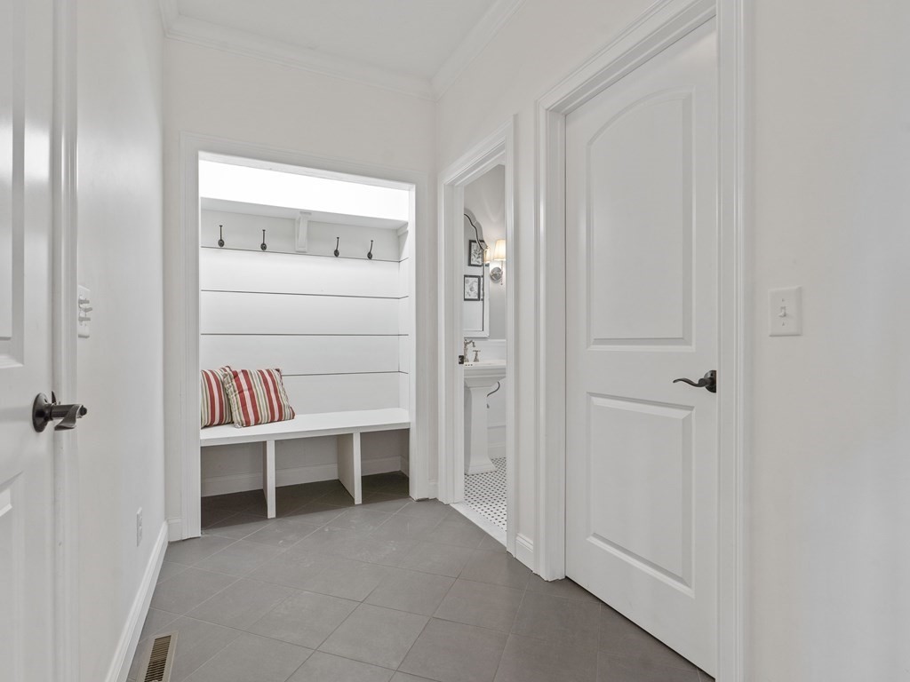 34 Fredrickson Road Norfolk, MA 02056 - Photo 11 of 40 Gallery Image 11