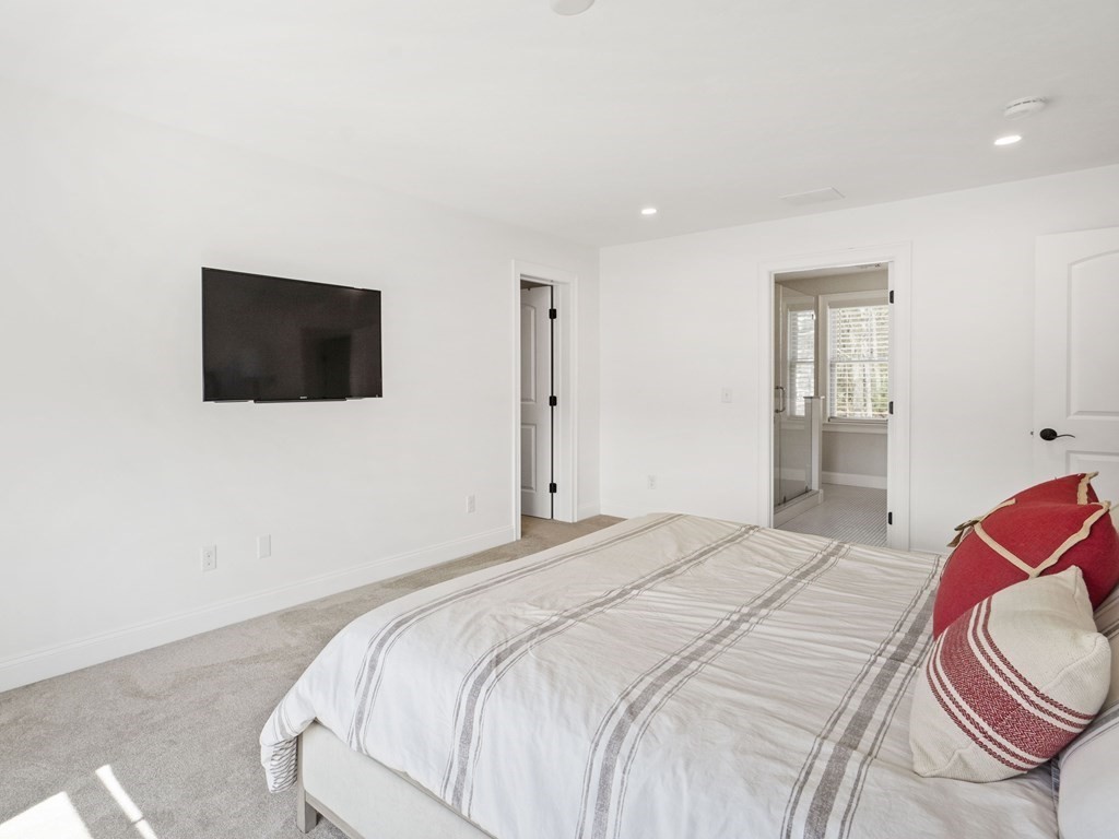 34 Fredrickson Road Norfolk, MA 02056 - Photo 18 of 40 Gallery Image 18