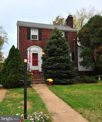 16 West Braddock Road Alexandria, VA 22301 - Photo 2 of 15 Exterior #2