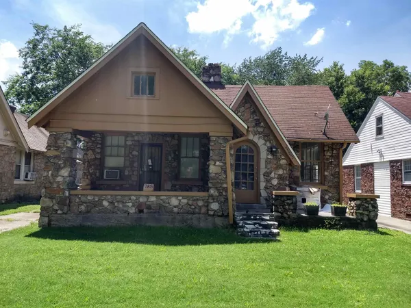 $845 | 785 E Parkway South, Memphis, TN 38104