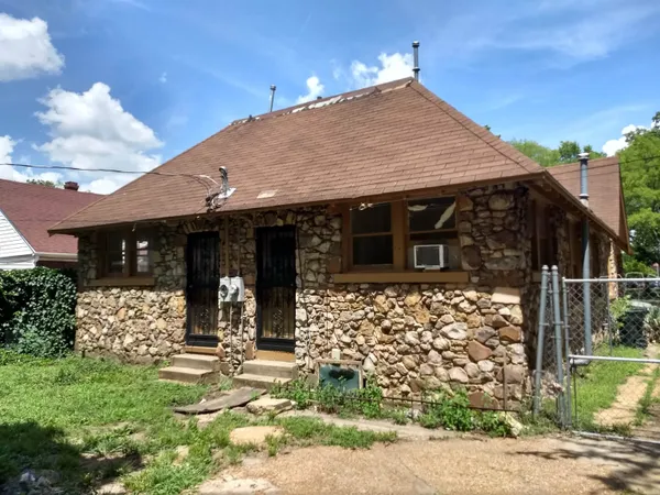 $845 | 785 E Parkway South, Memphis, TN 38104