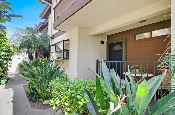 $1,074,900 | 1828 Diamond Street, Unit 3, San Diego, CA 92109