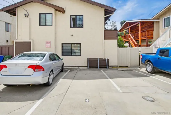 $1,074,900 | 1828 Diamond Street, Unit 3, San Diego, CA 92109