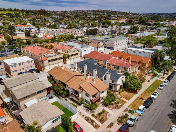 $1,074,900 | 1828 Diamond Street, Unit 3, San Diego, CA 92109