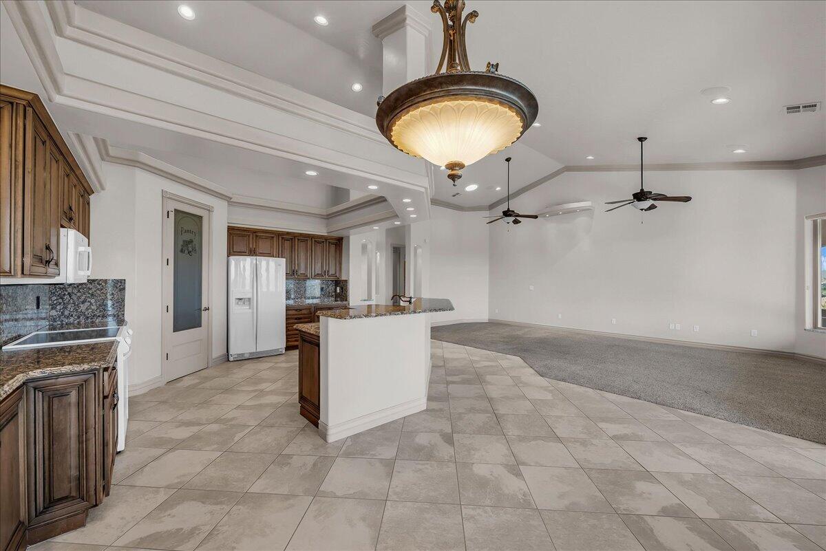2255 Hill Road, Unit 15 St. George, UT 84790 - Photo 13 of 40 Kitchen