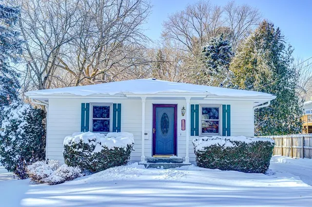 $345,000 | 850 Martha Street, Stillwater, MN 55082