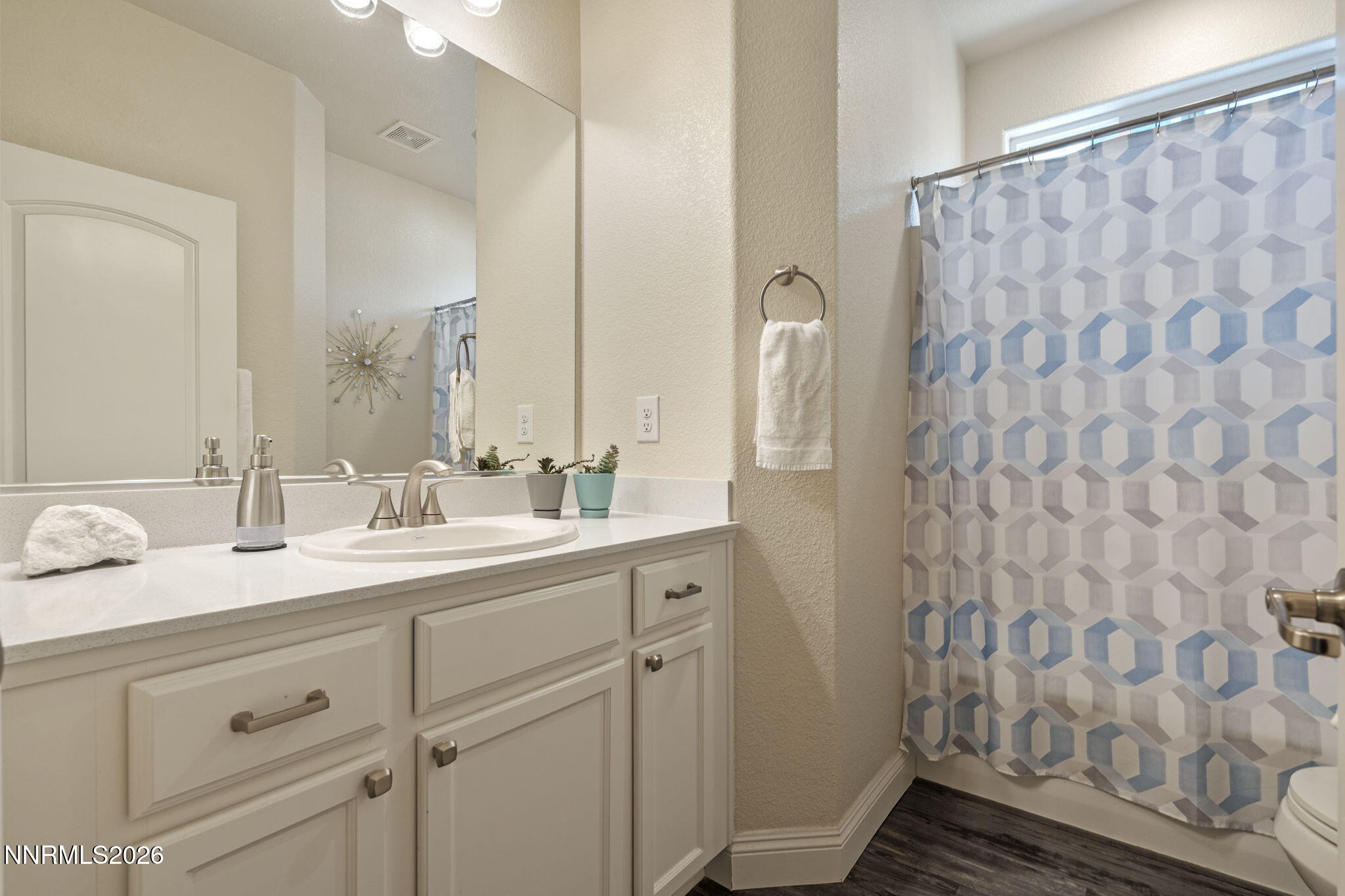 2013 Harmony Valley Drive Reno, NV 89521 - Photo 15 of 42 34-web-or-mls-DSC00313