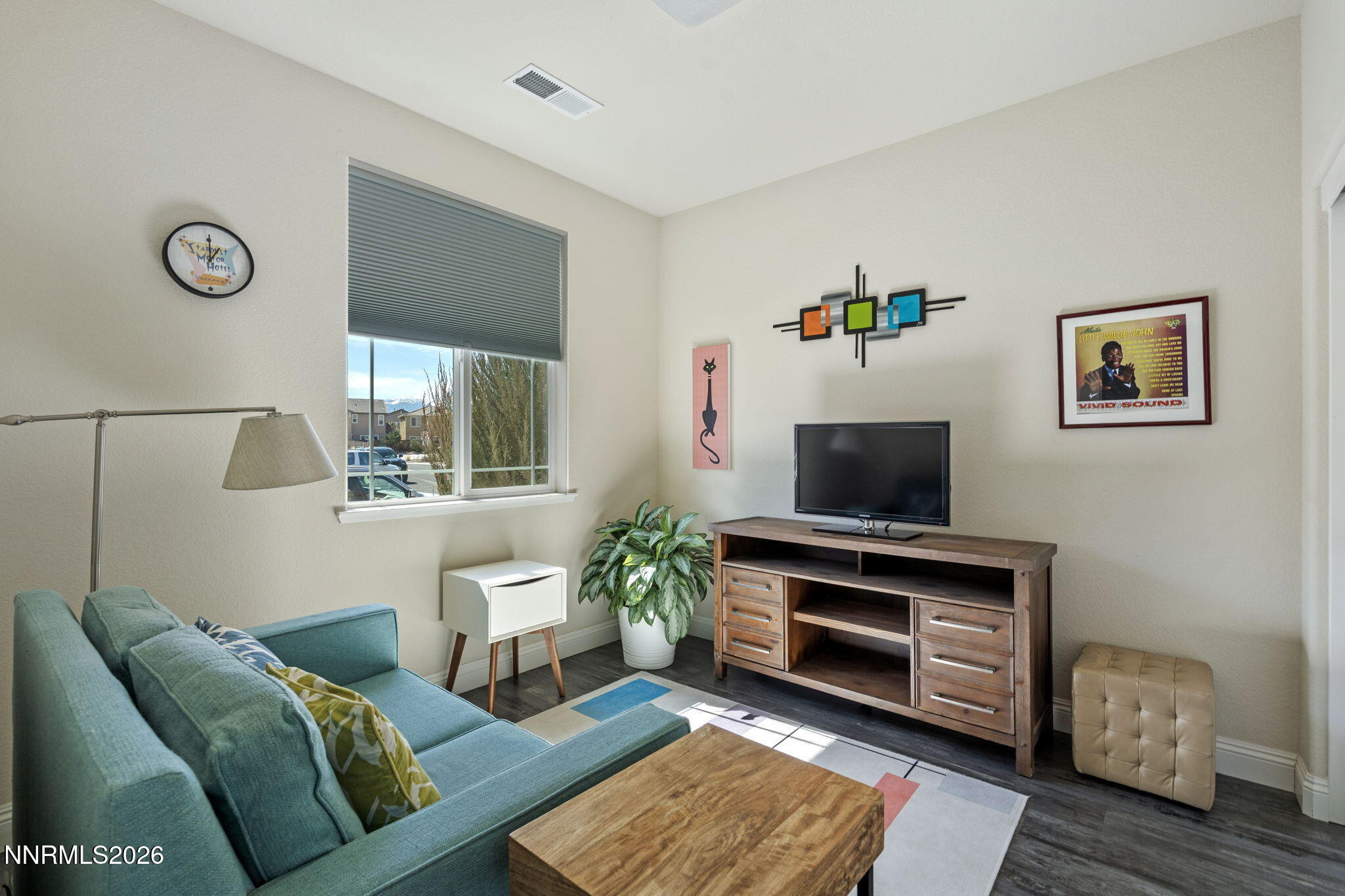 2013 Harmony Valley Drive Reno, NV 89521 - Photo 16 of 42 33-web-or-mls-DSC00310