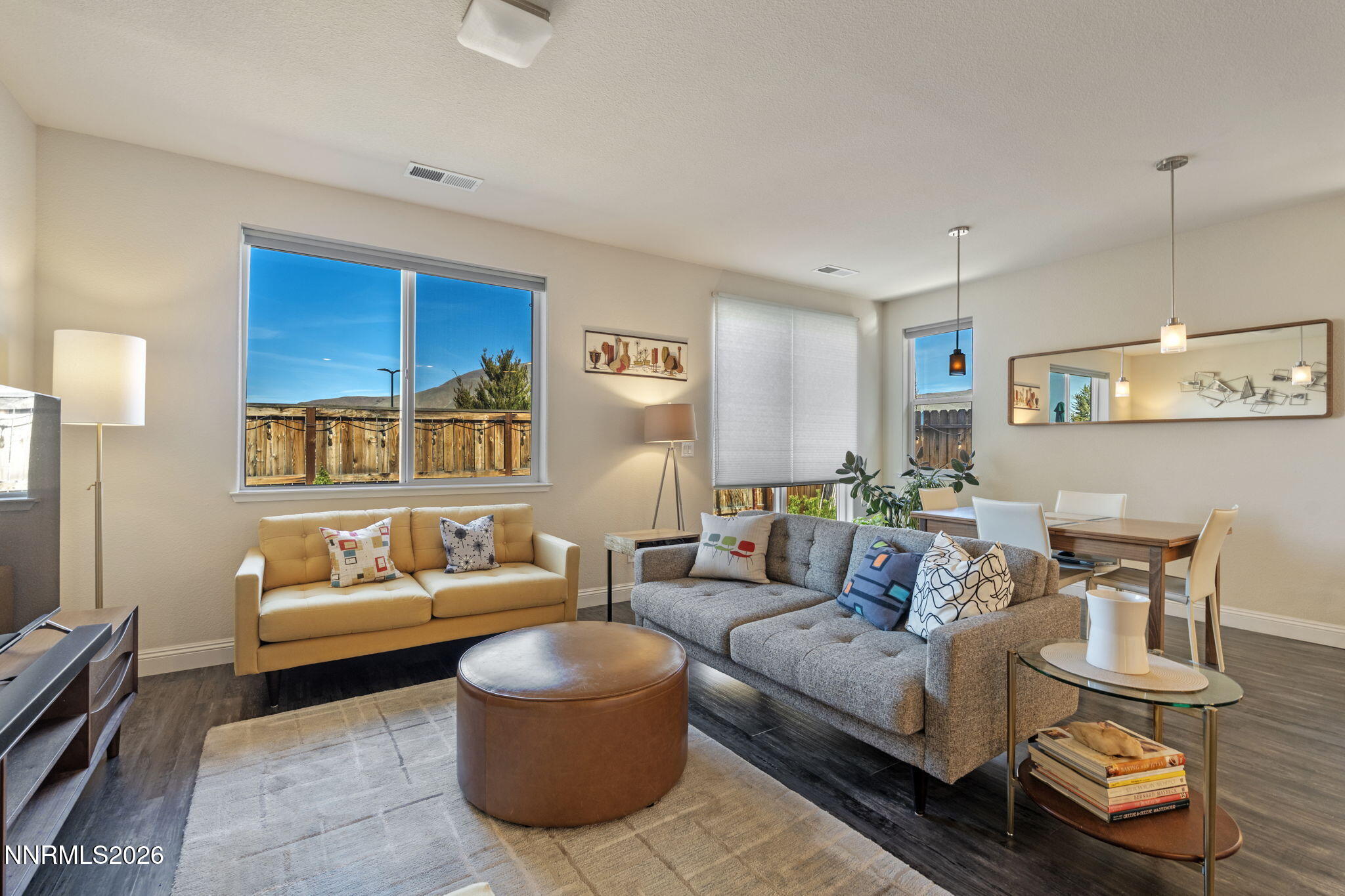 2013 Harmony Valley Drive Reno, NV 89521 - Photo 9 of 42 16-web-or-mls-DSC00380