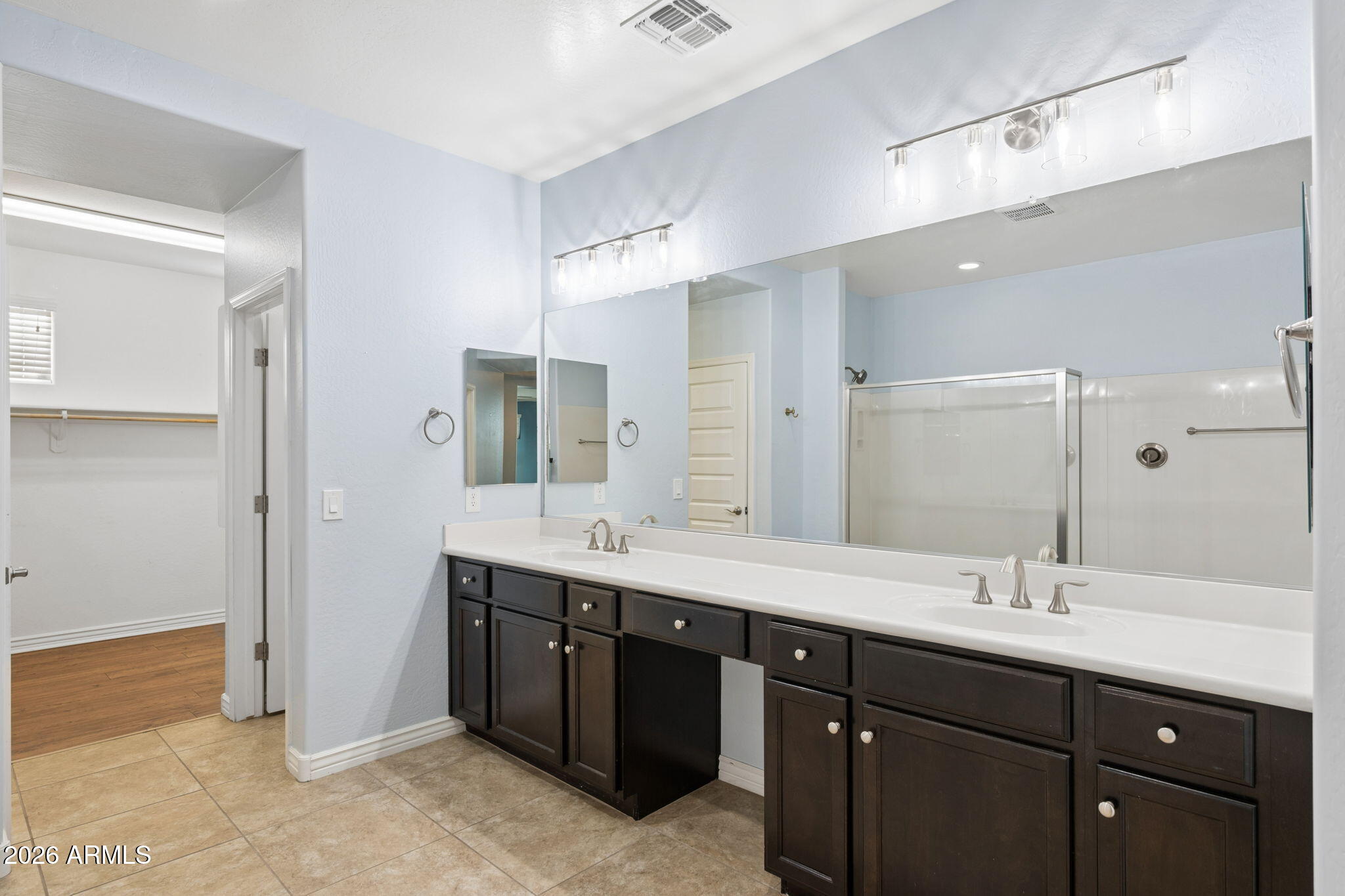 20252 East Quintero Road Queen Creek, AZ 85142 - Photo 13 of 34 Primary Ensuite with Spacious Closet