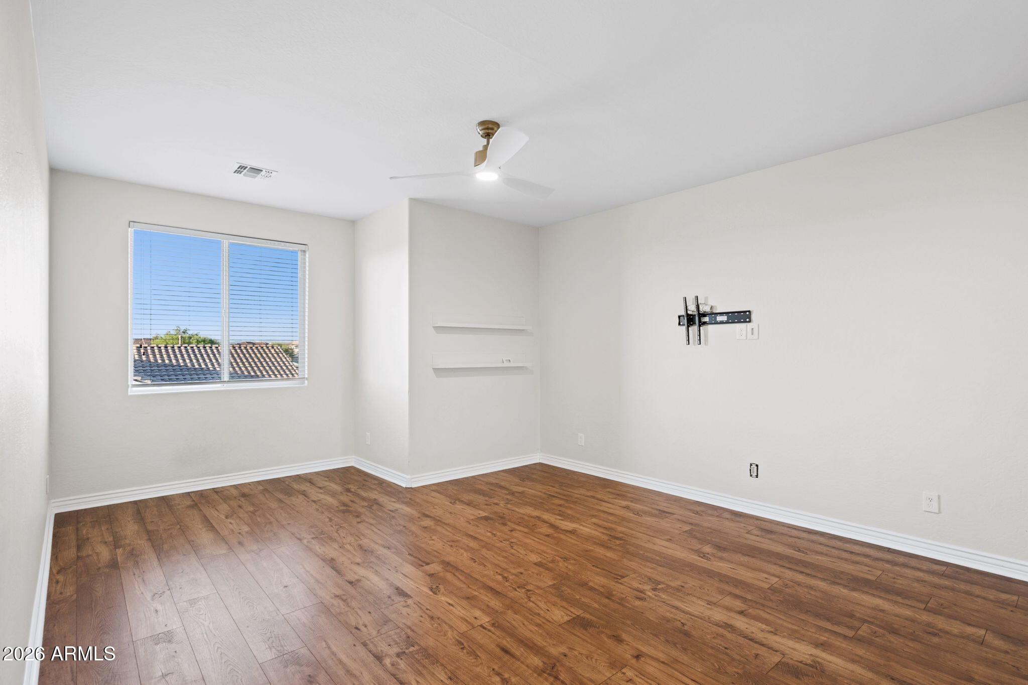20252 East Quintero Road Queen Creek, AZ 85142 - Photo 24 of 34 Spacious Loft/Flex Space