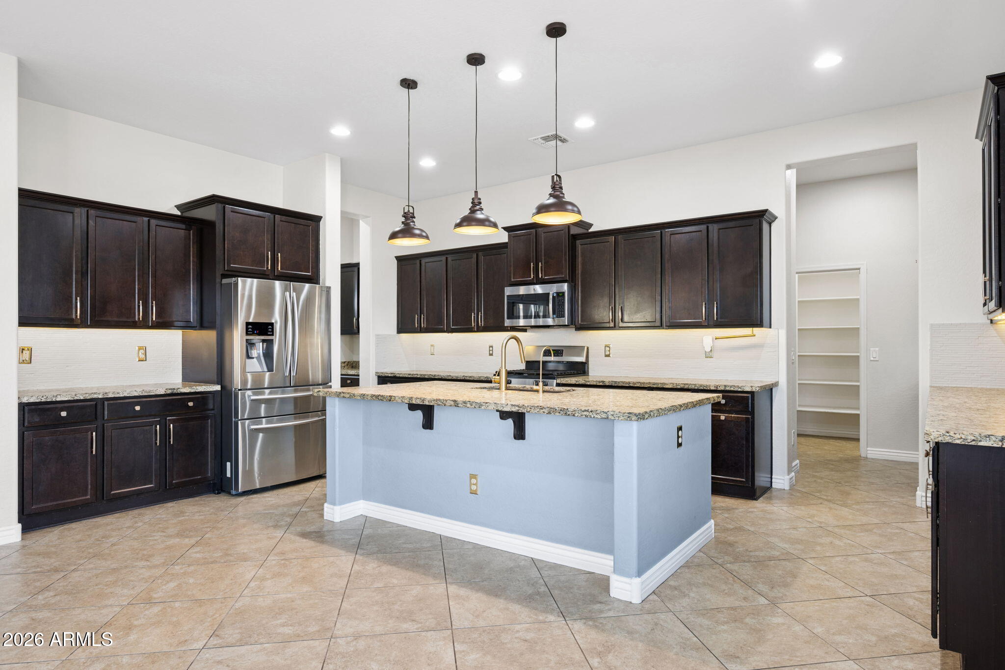 20252 East Quintero Road Queen Creek, AZ 85142 - Photo 7 of 34 Fully Equipped Kitchen Amenities