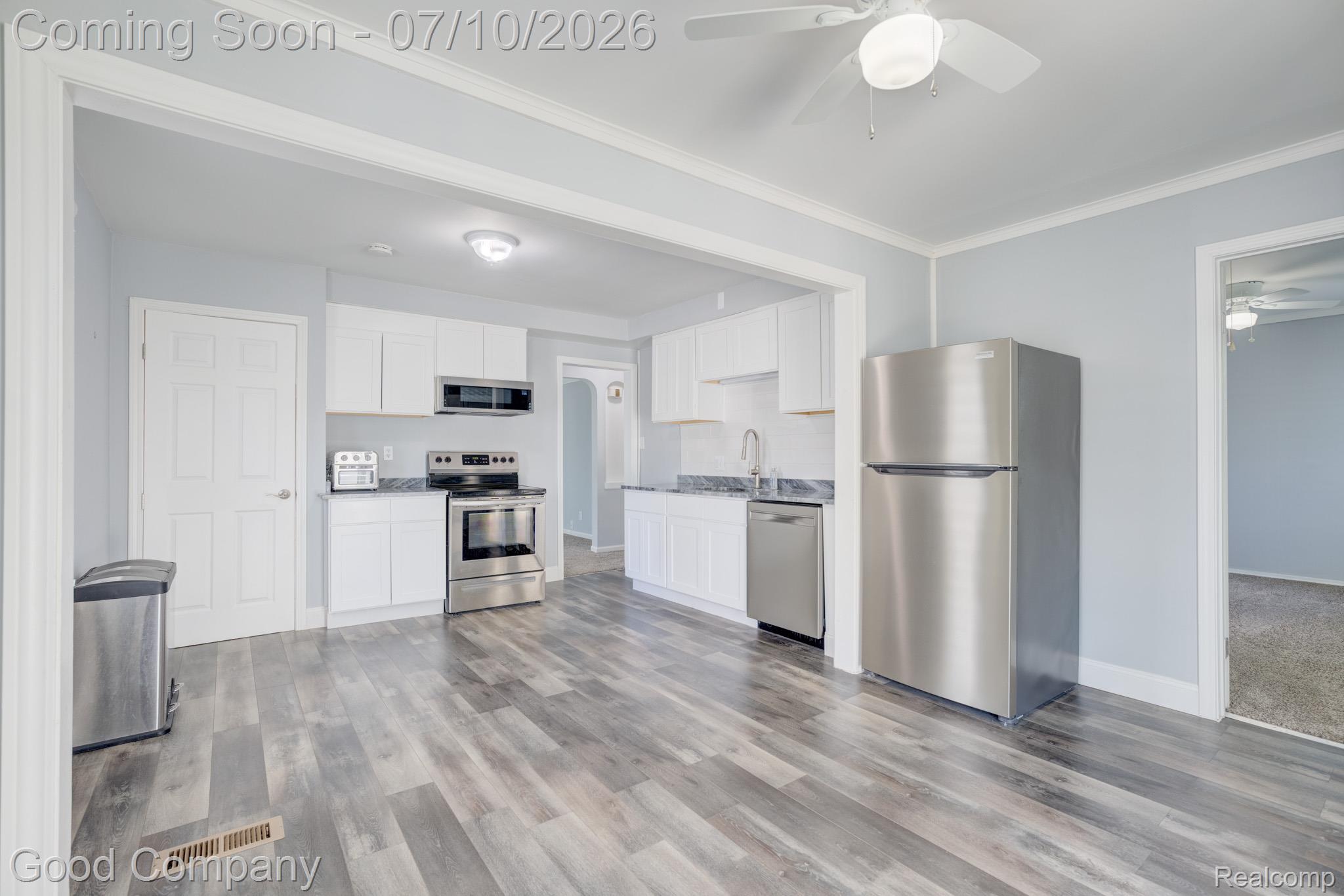 3689 Phillips Avenue Berkley, MI 48072 - Photo 6 of 51 3689 Phillips Ave.-02.jpg